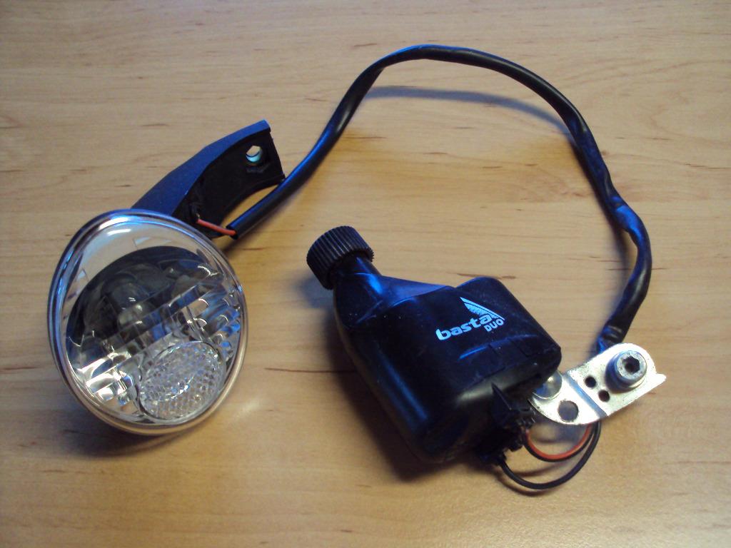 Fietslamp met dynamo, Fietsen en Brommers, Ophalen of Verzenden