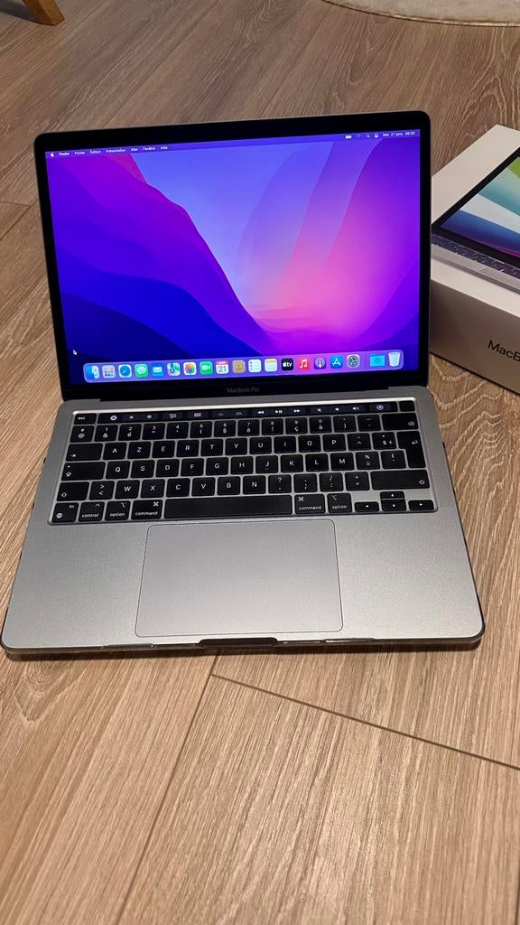 Macbook pro 2022 M2, 256 GB, Comme neuf, Azerty, Inconnu
