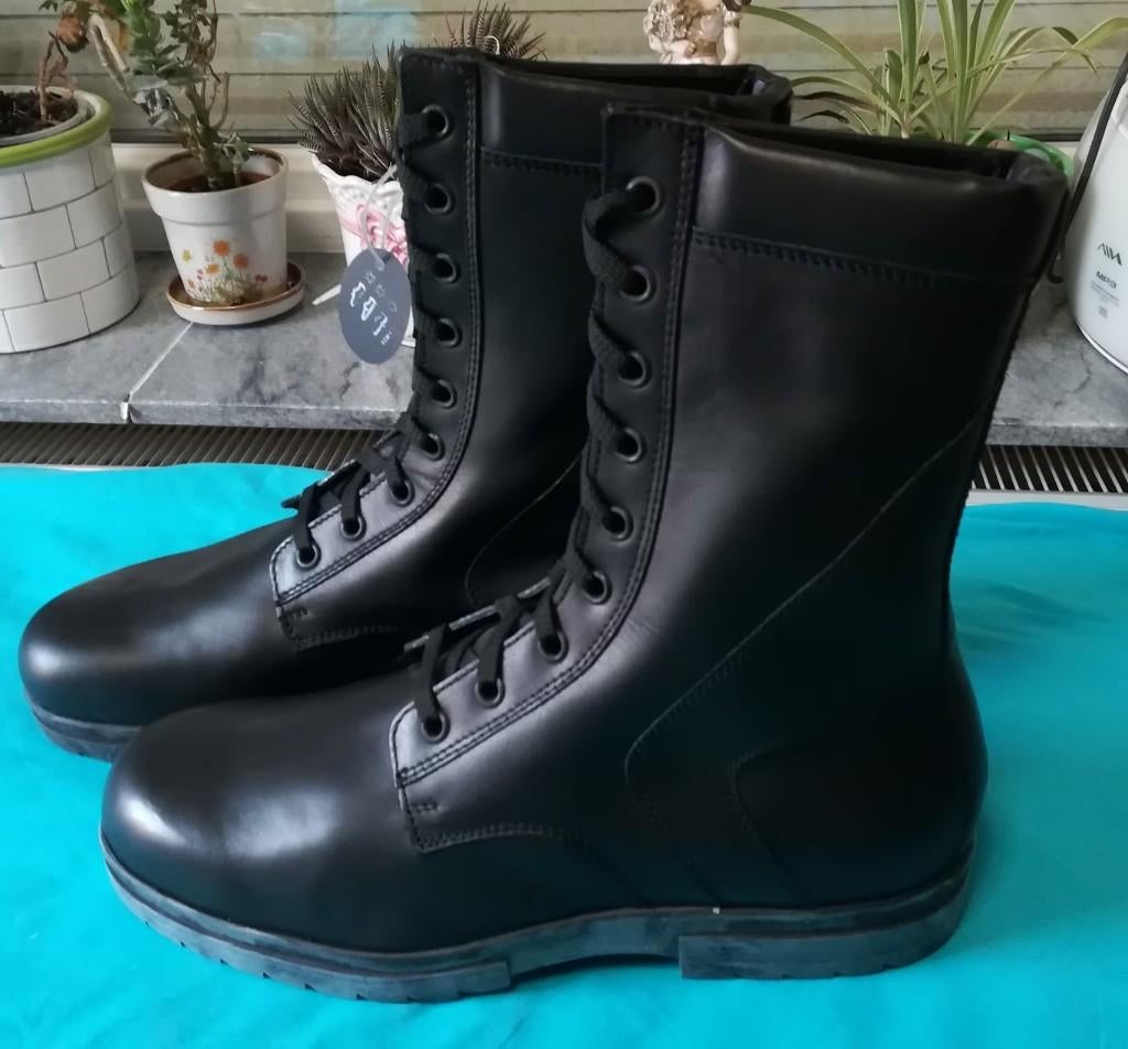 Nieuwe lederen zwarte combat schoenen of combats maat 46, Kleding | Heren, Schoenen, Stonefly, Zwart, Boots, Nieuw