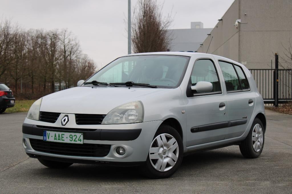 Renault Clio 1.2 16v Authentique Confort, Auto's, Voorwielaandrijving, Stof, 139 g/km, 4 cilinders