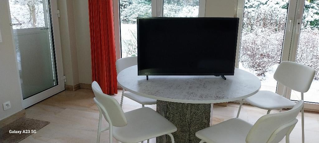 tv samsung 32 full hd NIEUW sedert Jan 2026, Neuf, Moins de 40 cm, LCD, Enlèvement