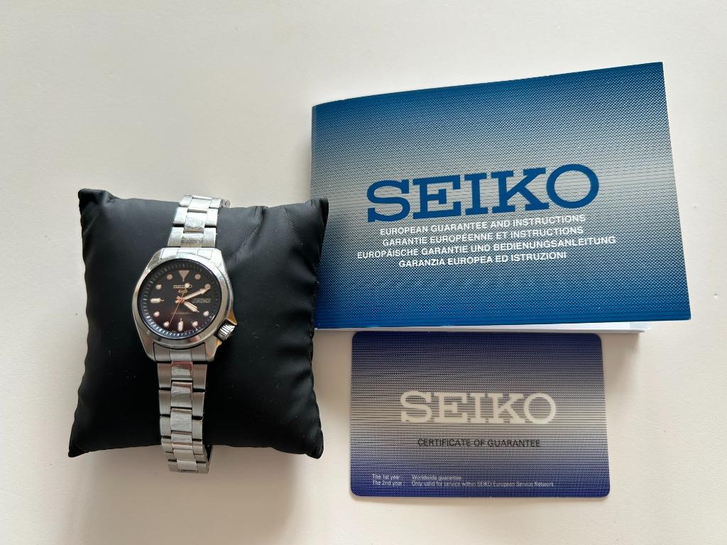 montre dame  Seiko sports SRE003K1, Handtassen en Accessoires, Horloges | Dames, Staal, Polshorloge, Ophalen of Verzenden, Zo goed als nieuw