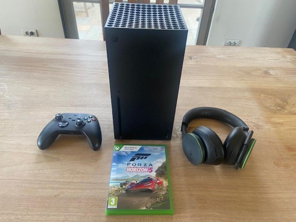 Xbox series X 1000GB bundel, controller Xb headset, Forza 5, Ophalen, Zo goed als nieuw, Xbox Series X