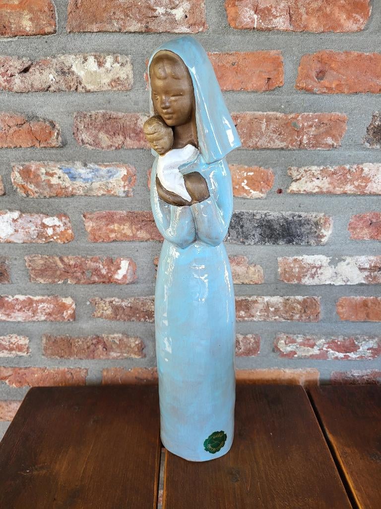 Keramieken beeld maria met kindje, Enlèvement