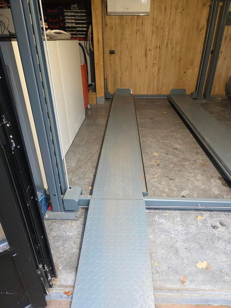 Parkeerbrug/autobrug, Auto diversen, Autogereedschap, Ophalen, Zo goed als nieuw