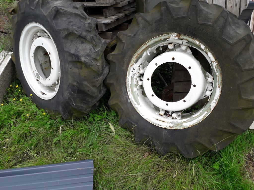 tractorwielen Ford - New Holland, Zakelijke goederen, Landbouw | Onderdelen | Banden, Velgen en Assen, Ophalen
