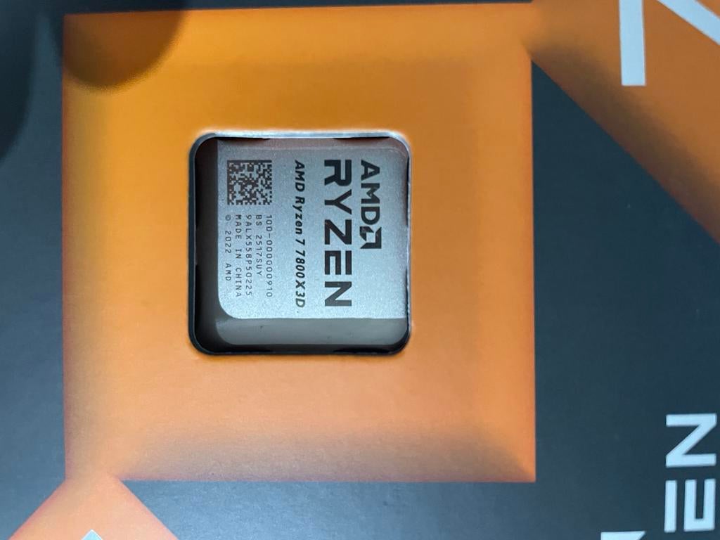 R7 7800x3d, Enlèvement, Neuf