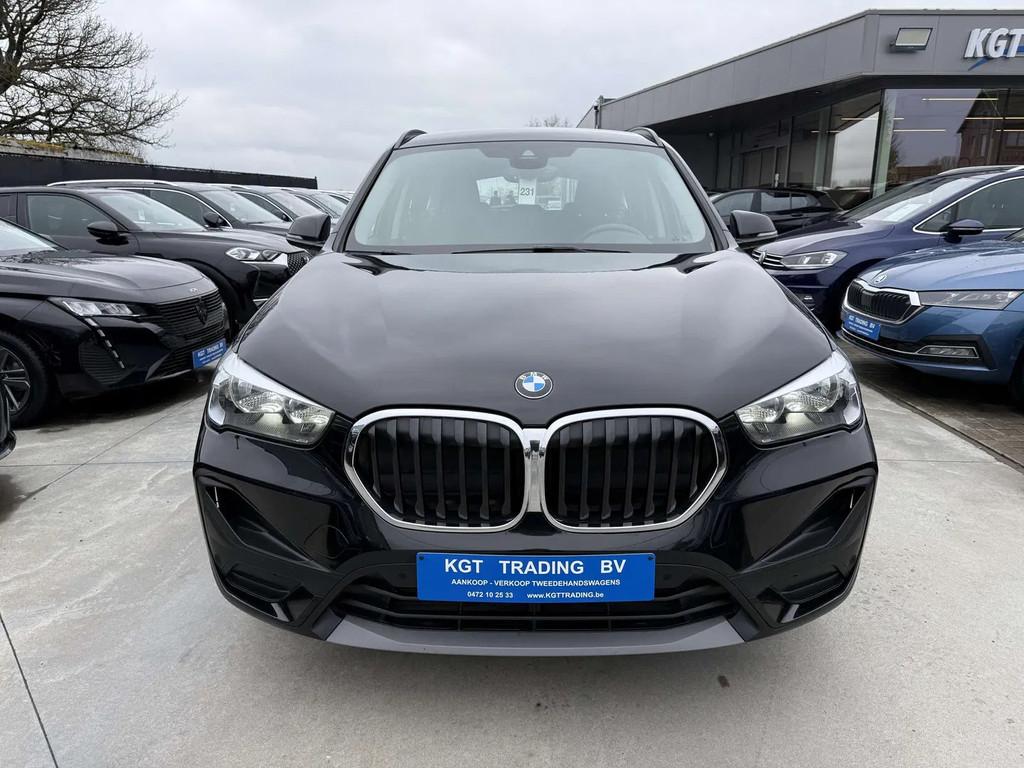 BMW X1 1.5i AUTOMAAT NAVIGATIE CAMERA DAB BLUETOOTH PDC, Auto's, BMW, Stof, Gebruikt, 136 pk, Bedrijf