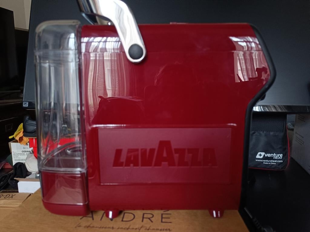 Machine à café AEG Lavazza A Modo Mio LM6000S, Electroménager, Enlèvement