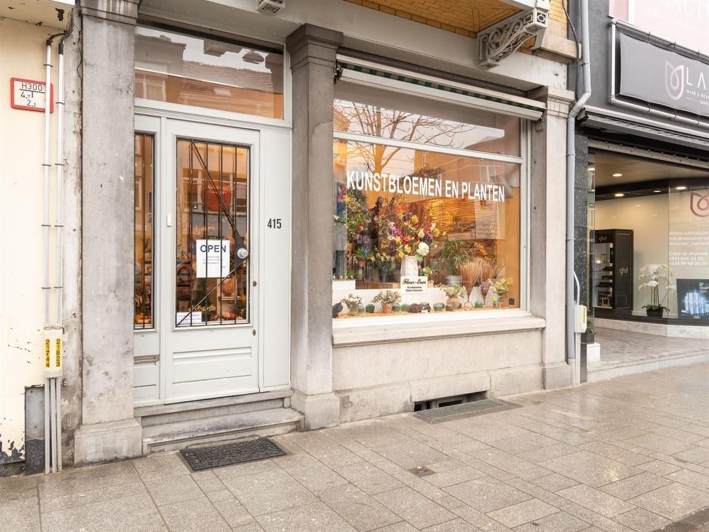 winkel te huur Bredabaan Merksem, Zakelijke goederen, Bedrijfs Onroerend goed, Winkelruimte, Huur