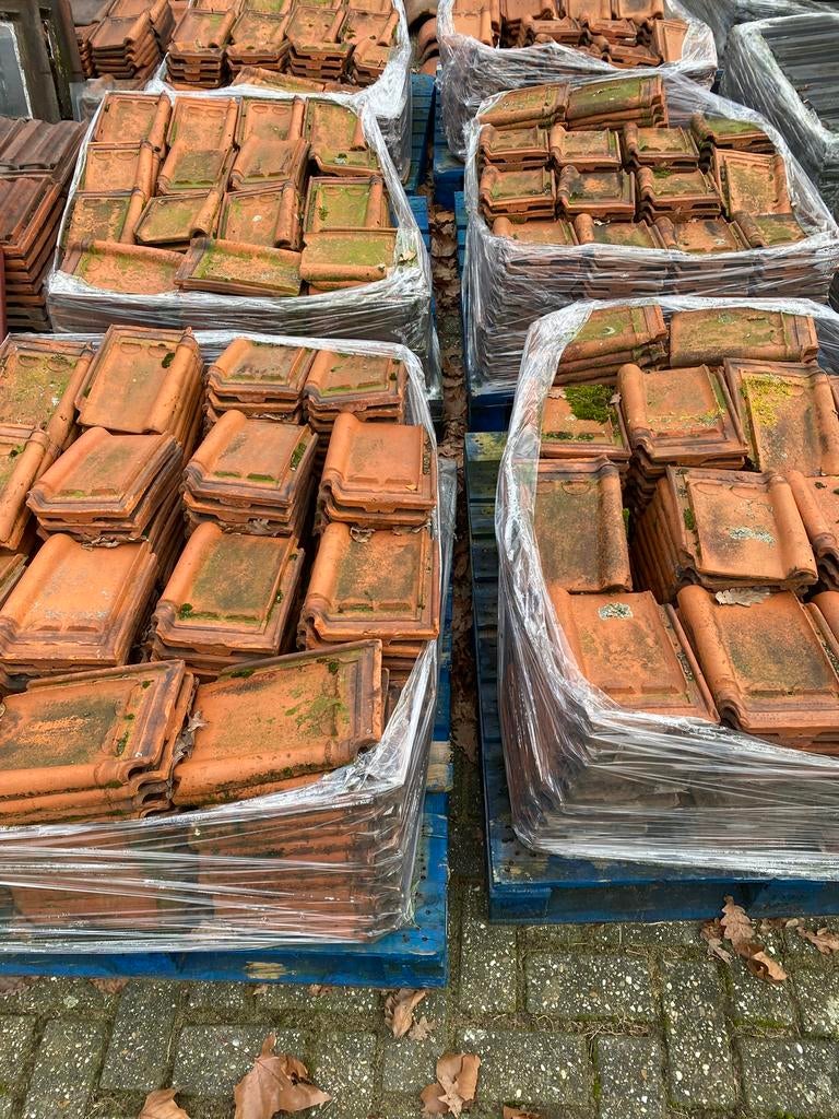 Lot verschillende soorten dakpannen, Doe-het-zelf en Bouw, Ophalen, Gebruikt, Dakpannen