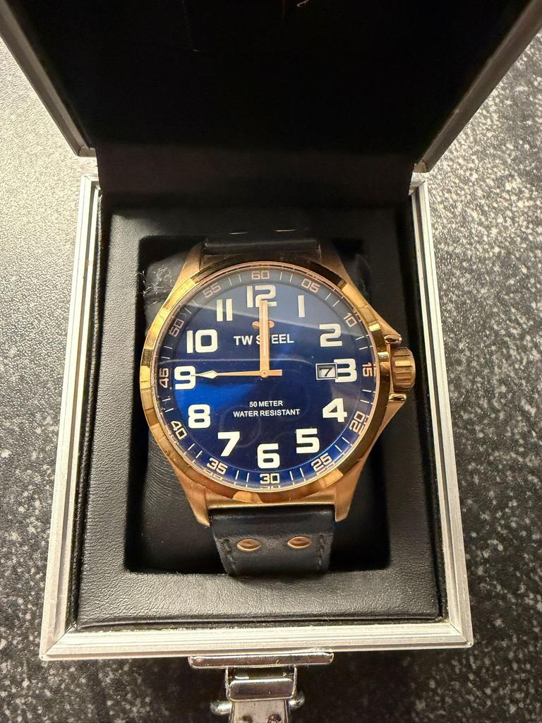 TW Steel horloge, Ophalen, Zo goed als nieuw