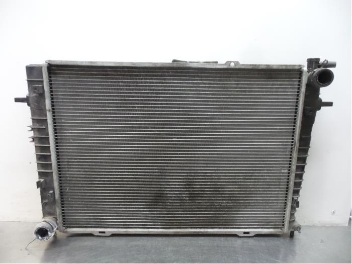 Radiateur d'un Kia Sportage (Sportage 05-), Autos : Pièces & Accessoires, Kia, -, 3 mois de garantie, Utilisé