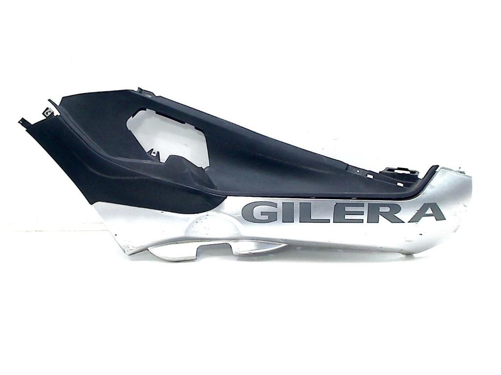 MOQUETTE INTERIEUR Gilera Fuoco 500 2007-2013, Motos, Utilisé