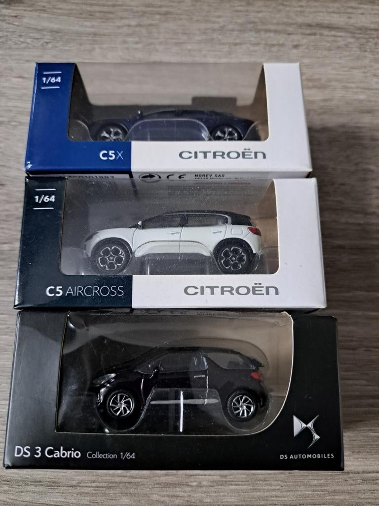 3 1/64 DS cabrio- en Citroën-miniatuurauto's, Ophalen of Verzenden