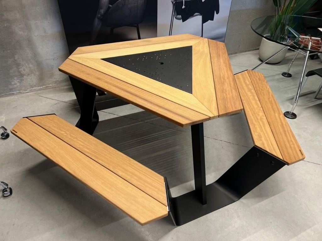 Table de jardin Extremis Anchor, modèle showroom, Envoi, Comme neuf, Bois
