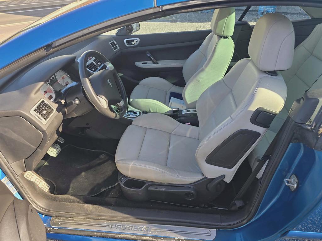 Peugeot 307cc in zeer goede staat,bouwjaar 2006, Autos, Peugeot, Cuir, Beige, Entreprise, Cabriolet