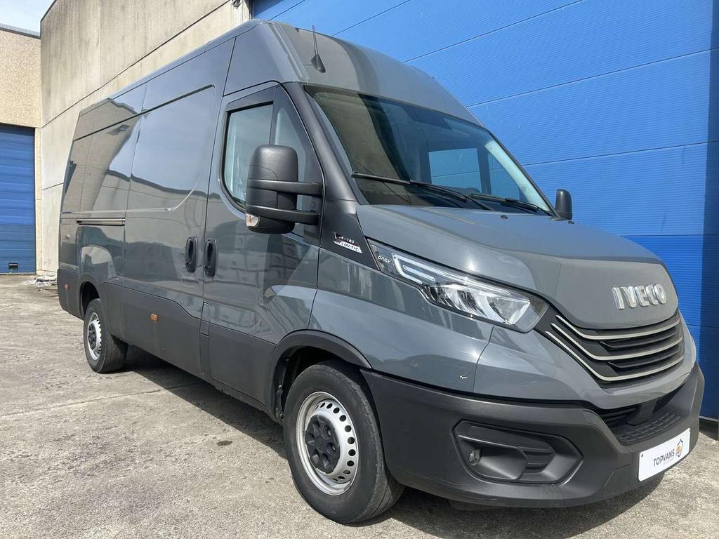 Iveco Daily 3.0L-L3H2 Automaat(€31.397 excl btw)Trekhaak 3,, Auto's, Iveco, 0 kg, Bedrijf, Diesel