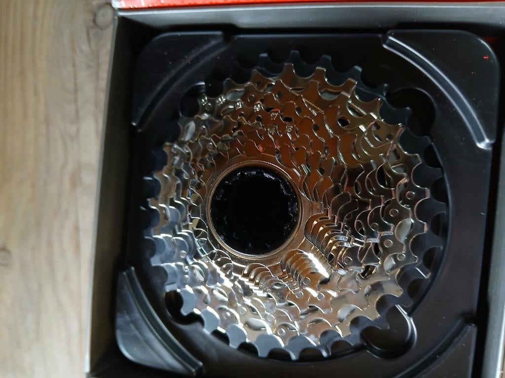 Cassette SRAM FORCE AXS 12 vitesses, Enlèvement