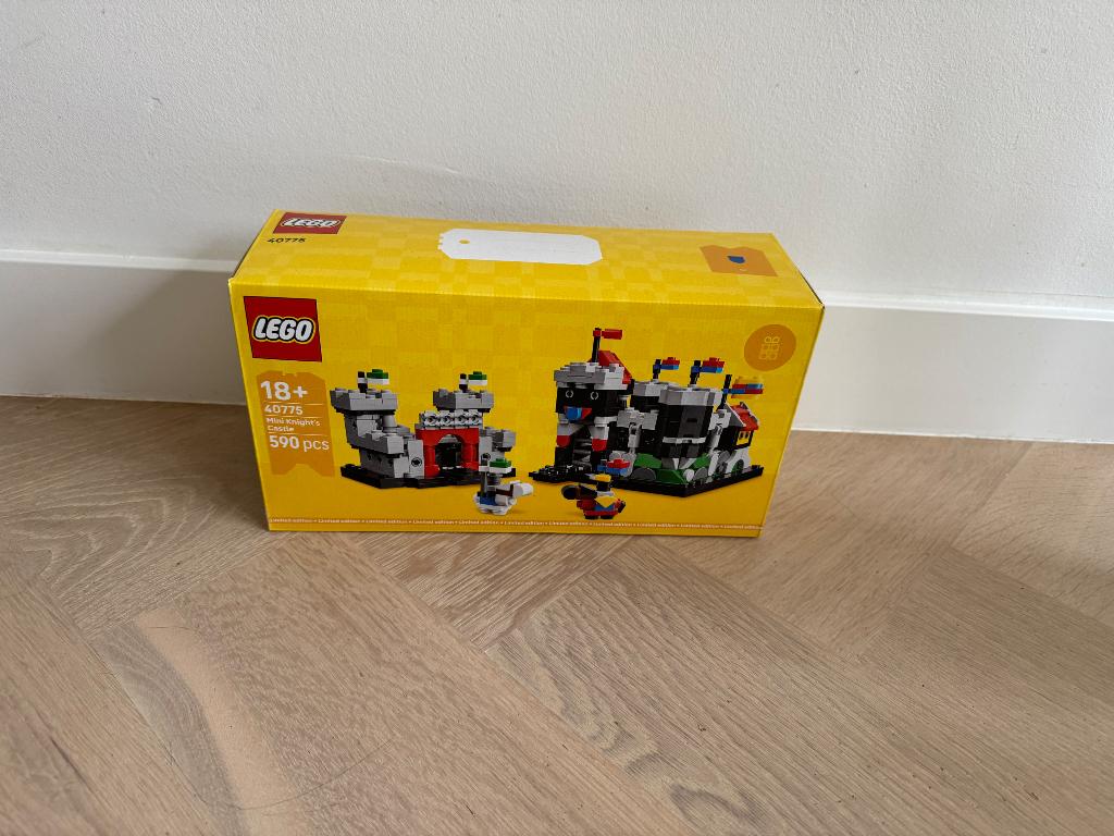 Lego - Limited edition mini knight’s castle - 40775, Lego, Nieuw, Ophalen of Verzenden, Castle