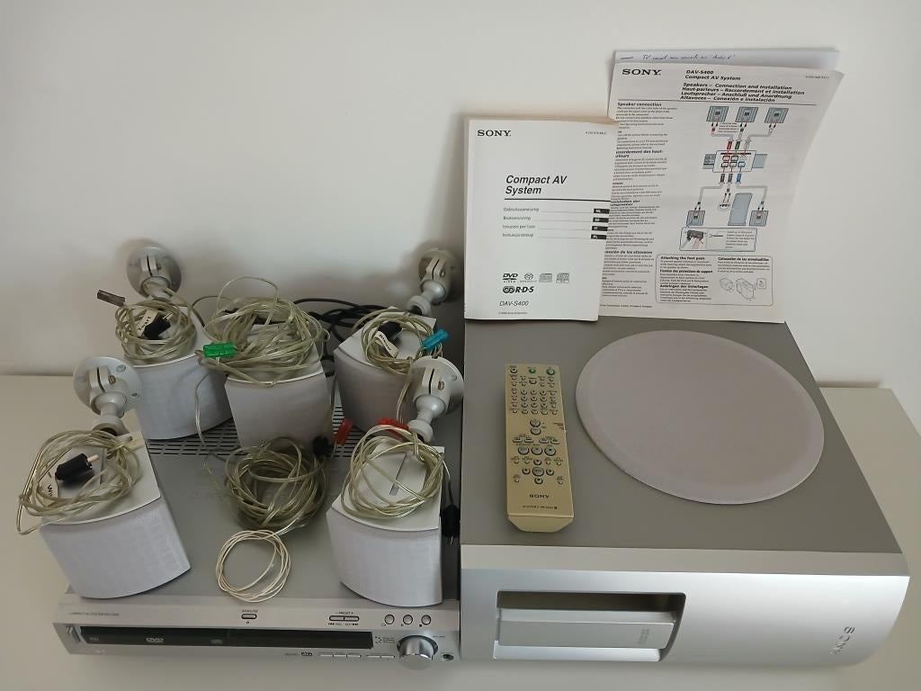 CD- en dvd-speler + 6 LS - SONY DAV-S400 compact AV-systeem, Audio, Tv en Foto, Ophalen, Gebruikt, Compact, Sony