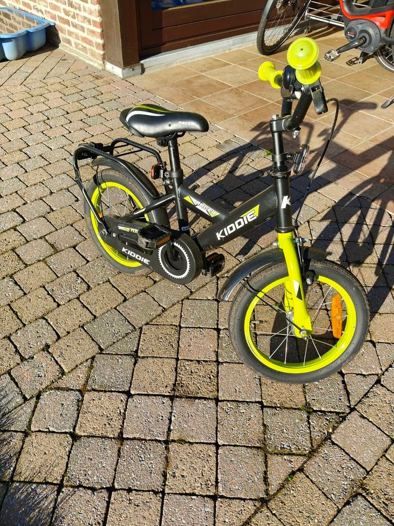 Kinderfietsje, Enlèvement