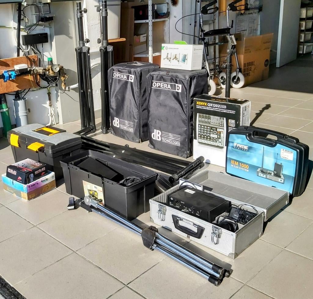 PA installatie, ideaal voor kleine  groep of solo., Muziek en Instrumenten, Ophalen
