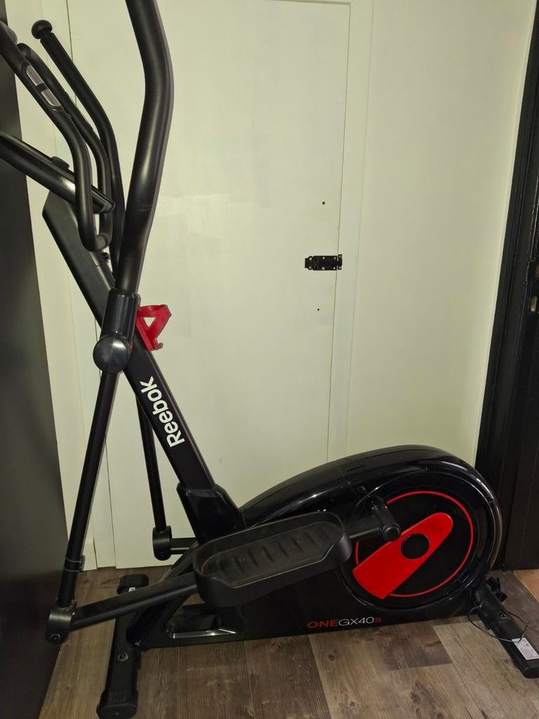 Crosstrainer Reebok OneGX40s, Sport en Fitness, Ophalen, Crosstrainer