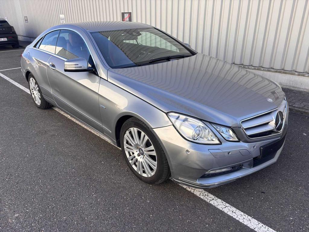 2011 - Mercedes-Benz E200 CGI Coupé, Auto's, Euro 5, Gebruikt, Bedrijf, Overige carrosserie