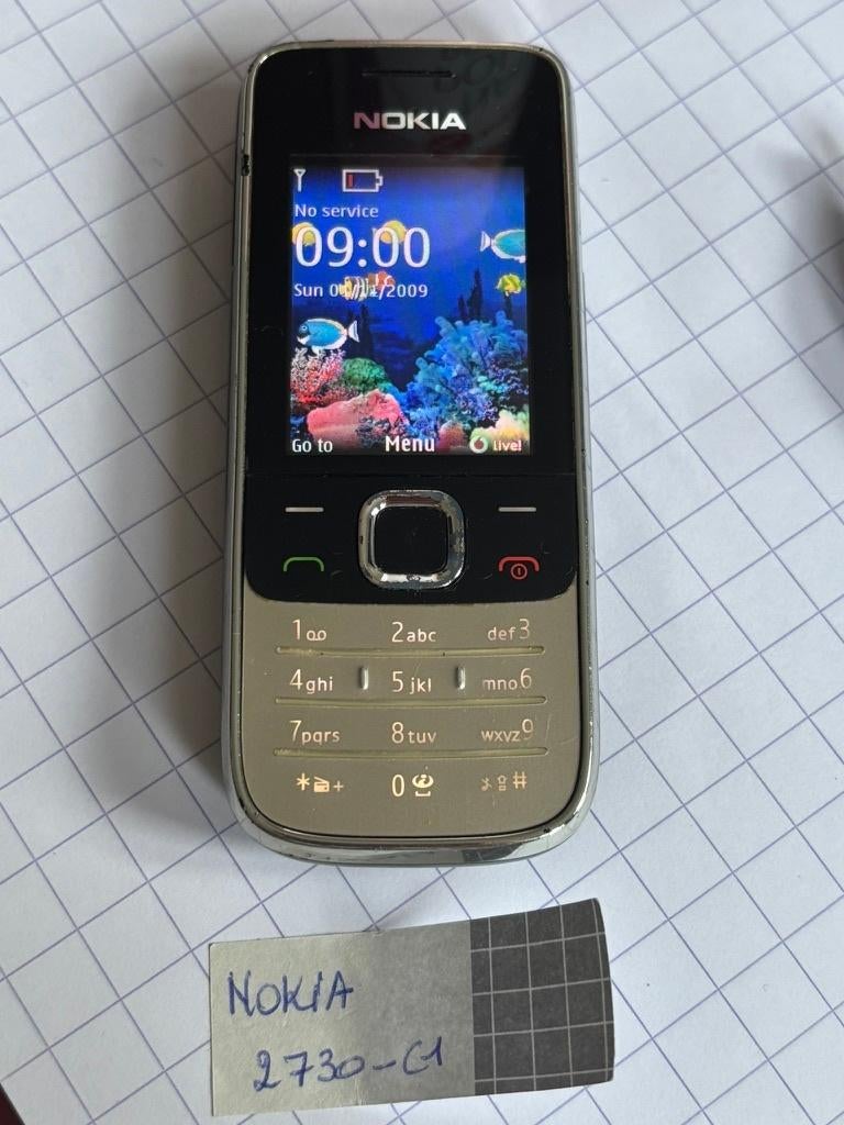 Nokia 2730 (ancien téléphone Y2K), Télécoms, Enlèvement ou Envoi, Utilisé