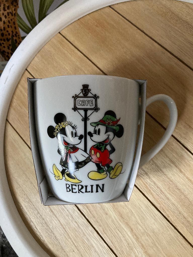 Nieuwe Mickey & Minnie Mouse ( Disney ) mok - Berlijn, Verzamelen, Ophalen of Verzenden, Mickey Mouse, Nieuw, Servies