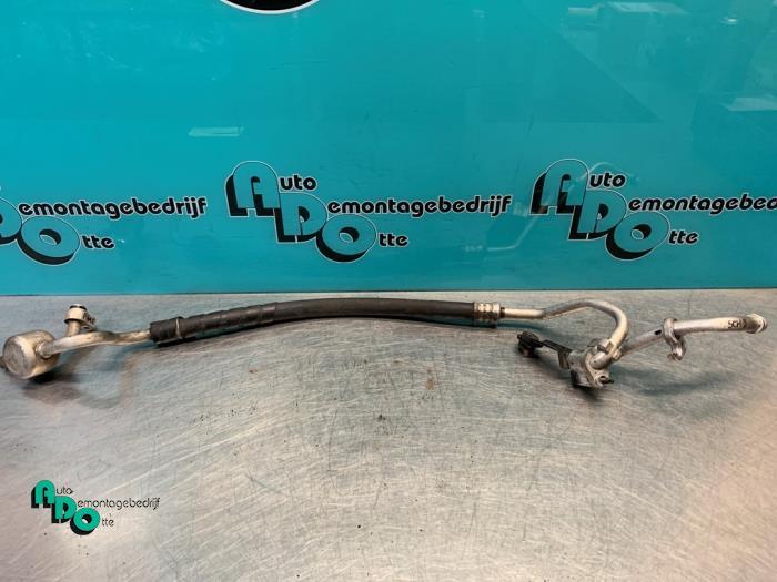 Tuyau clim d'un Lexus IS 200 (IS 200 99-), -, 3 mois de garantie, Lexus, Utilisé