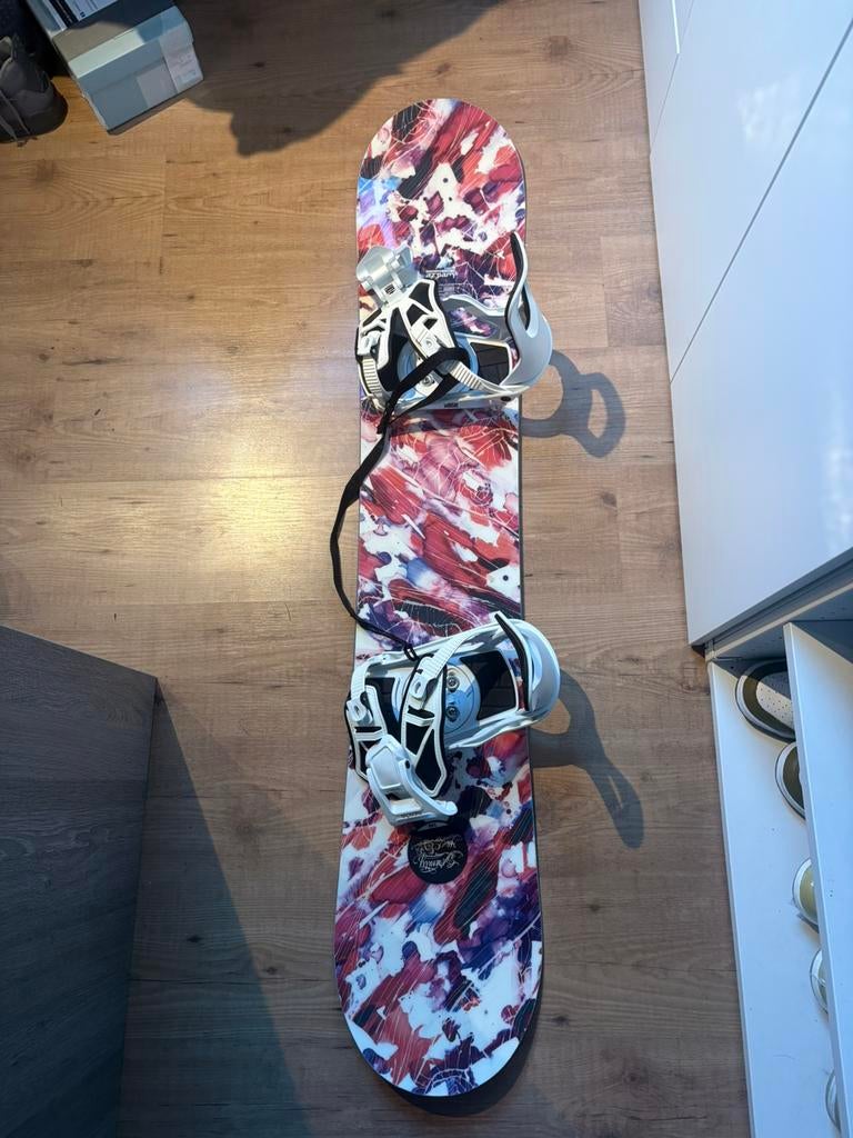 Snowboard met snowboots en tas, Ophalen, Zo goed als nieuw, Snowboots