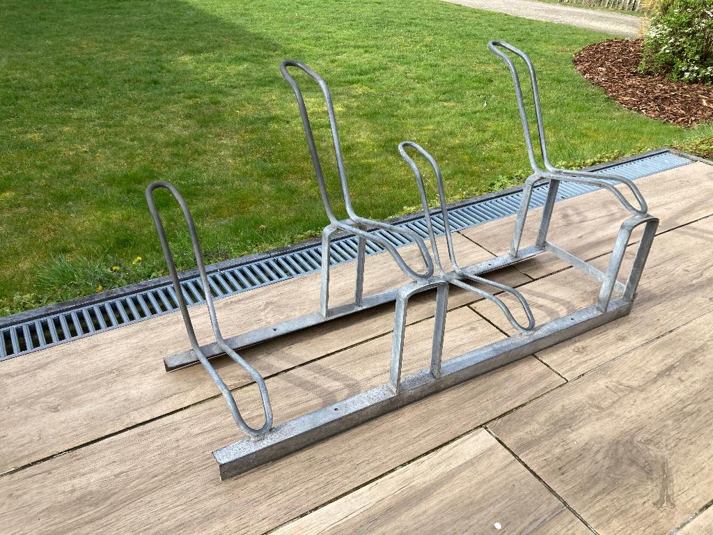 Fietsenrek 4 fietsen, Ophalen, Gebruikt