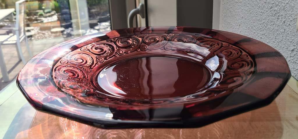 schaal Val Saint Lambert - Rosette - paars-lees info aub, Antiquités & Art, Antiquités | Verre & Cristal, Enlèvement