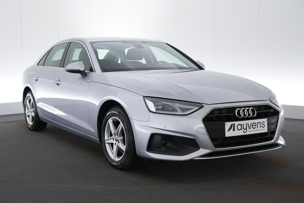 (2ACN905) AUDI A4, 4 deurs, Stof, Gebruikt, Euro 6