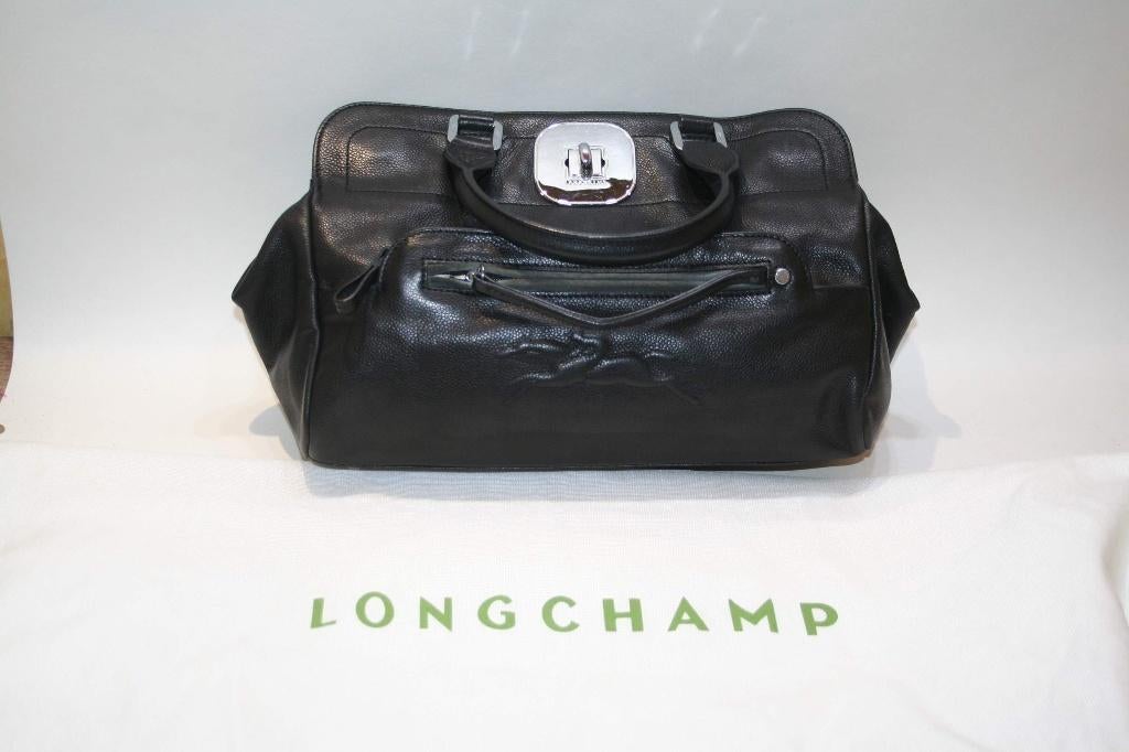 Longchamp schoudertas, zwart generfd leer. E.O., cover, Handtassen en Accessoires, Tassen | Damestassen, Ophalen of Verzenden