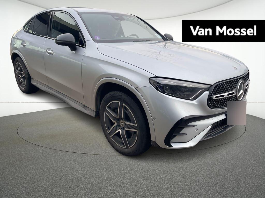 Mercedes-Benz GLC 200 4M AMG Line Coupé + AIRMATIC + LEDER, Autos, Argent ou Gris, Entreprise, Entretenue par le concessionnaire