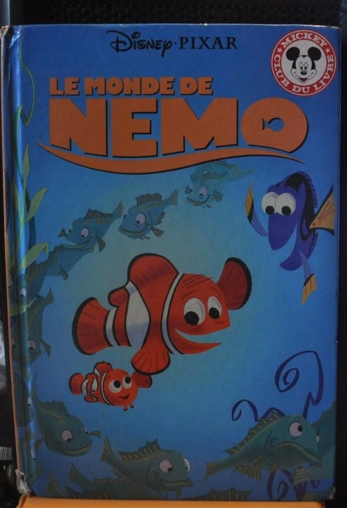 livre disney club du livre le monde de nemo, Garçon ou Fille, Enlèvement ou Envoi, Utilisé, Contes (de fées)