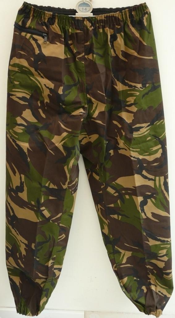 Broek Natweer GVT M93 Woodland, maat 8595/9000, KL, 1990.(1), Ophalen of Verzenden, Landmacht, Kleding of Schoenen