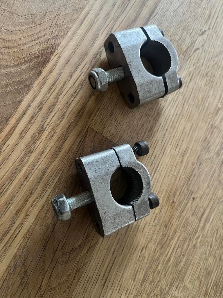 paire de pontet de guidon DIRTBIKE / POCKET BIKE, Enlèvement ou Envoi