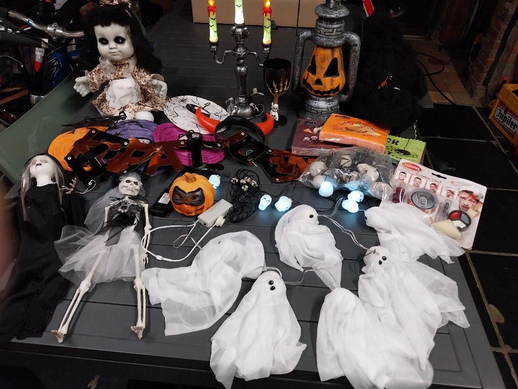 décoration halloween, Hobby & Loisirs créatifs, Articles de fête, Comme neuf, Décoration, Enlèvement