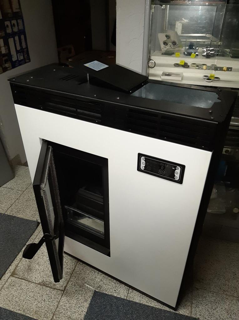 Pelletkachel Flat Multi Room - Bellafuoco - 2x Kanaliseerbaa, Huis en Inrichting, Kachels, Nieuw, Ophalen of Verzenden, Pelletkachel