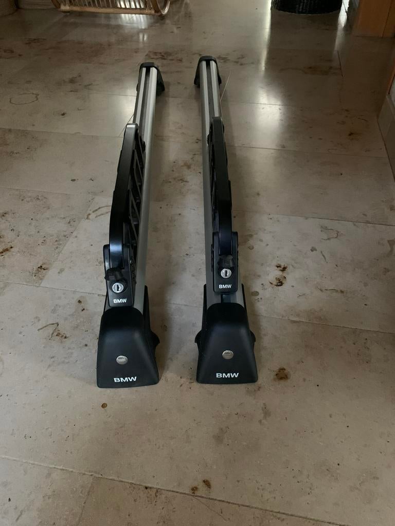 Barres de toit bmw x5 e70 avec portes skis, Enlèvement, Neuf