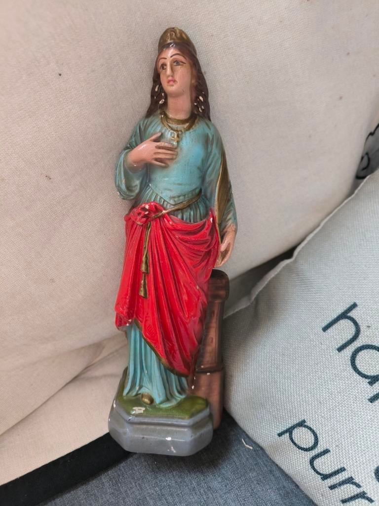 Petite statue en plâtre de Sainte Barbe représentant des min, Antiquités & Art, Enlèvement