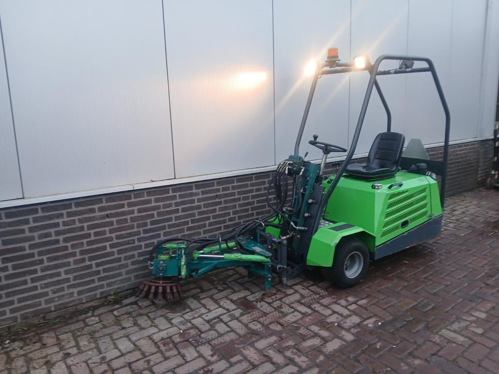 Diesel aangedreven onkruidborstel, Tuin en Terras, Ophalen, Gebruikt