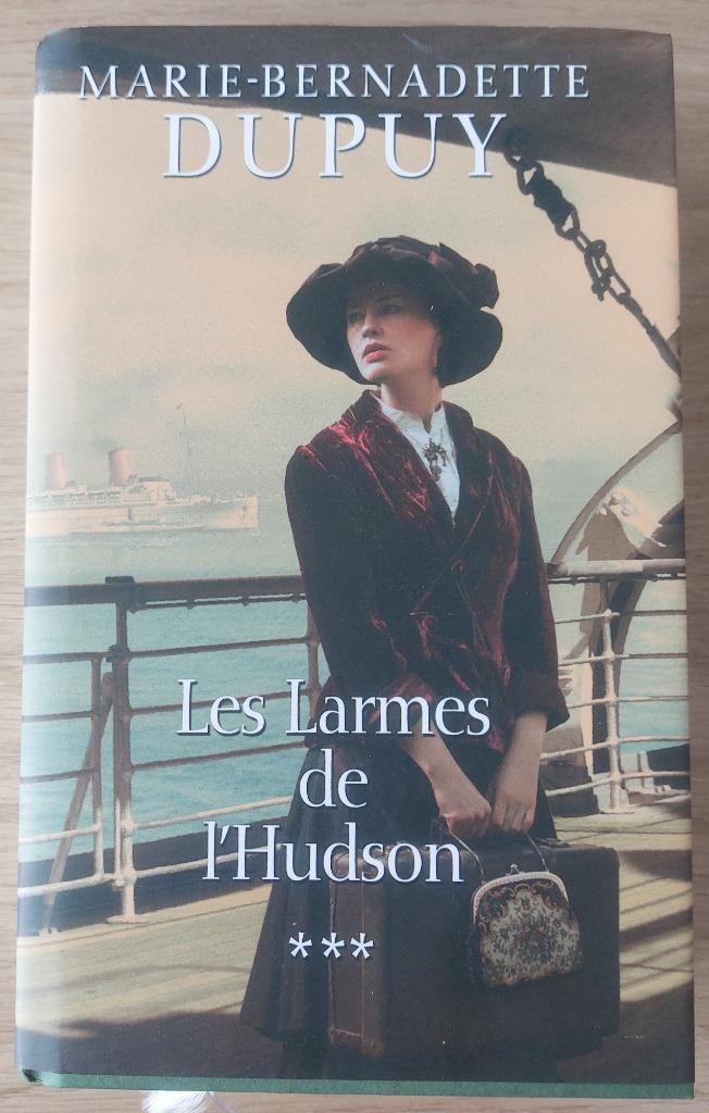 Marie-Bernadette Dupuy - L'Orpheline de Manhattan - T. 3, Livres, Romans, Enlèvement ou Envoi, Comme neuf, Marie-Bernadette Dupuy