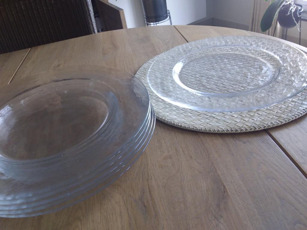 Borden, Ophalen, Zo goed als nieuw, Glas, Bord(en)