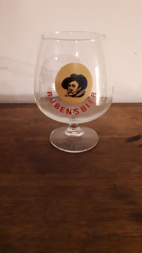 Rubensbier glas, Verzamelen, Biermerken, Ophalen of Verzenden, Zo goed als nieuw, Glas of Glazen