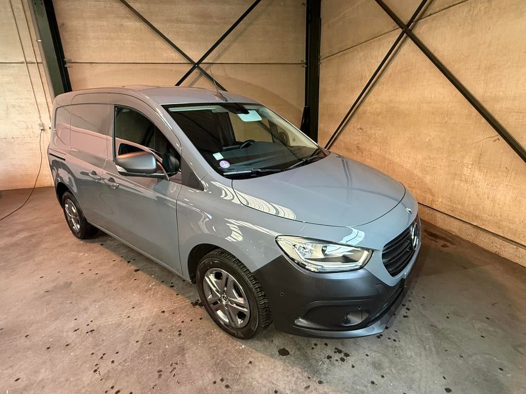 Mercedes Citan Benzine, Auto's, Bestelwagens en Lichte vracht, Voorwielaandrijving, Stof, USB, 4 cilinders